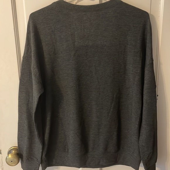 Super soft Star Wars long sleeve sweatshirt. THE MANDALORIAN. - Picture 3 of 3